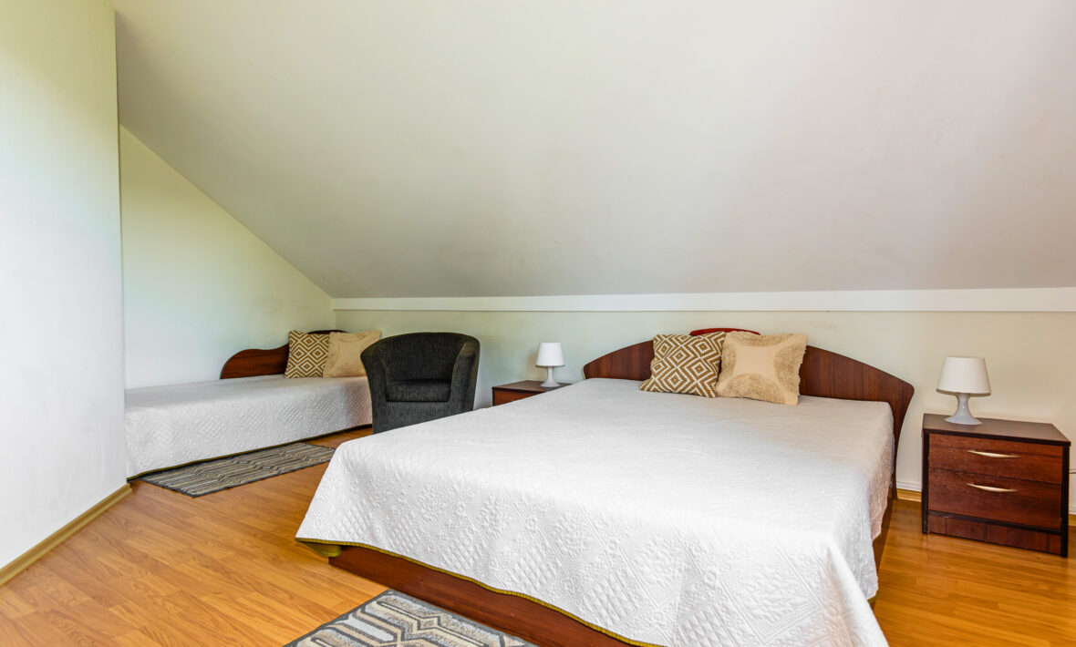 Triple Room No 4